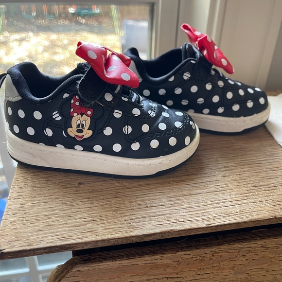 Disney Other - Minnie Mouse shoes